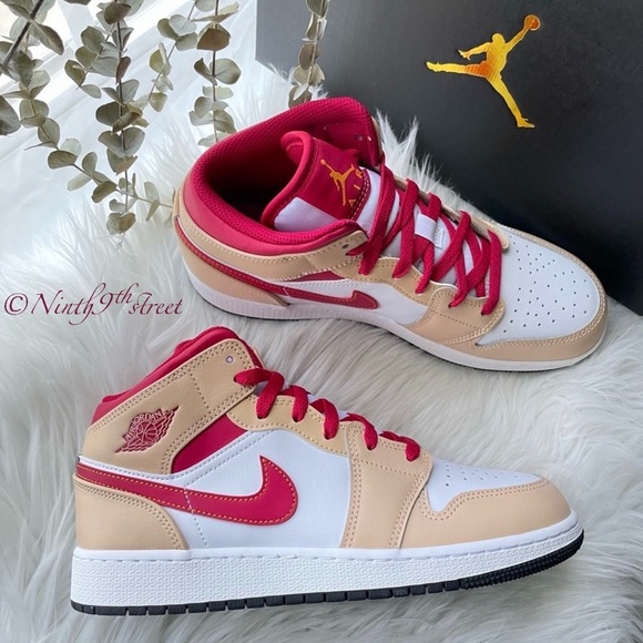 Nike Air Jordan 1 Mid White Onyx Light Curry White W8 Y6.5 M6.5 - Picture 3 of 15